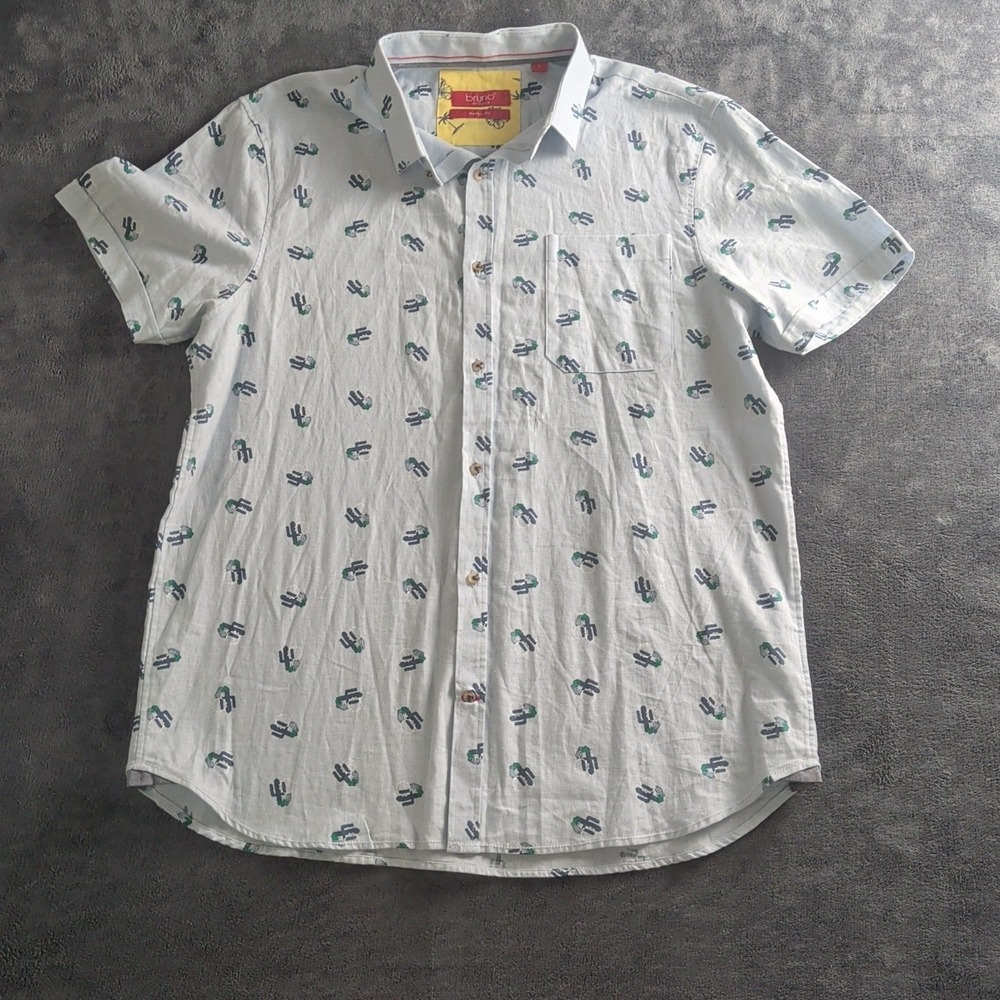 Bruno Milano Linen Men's Shirt Size L–Modern Fit Short Sleeve Collared Button-Up